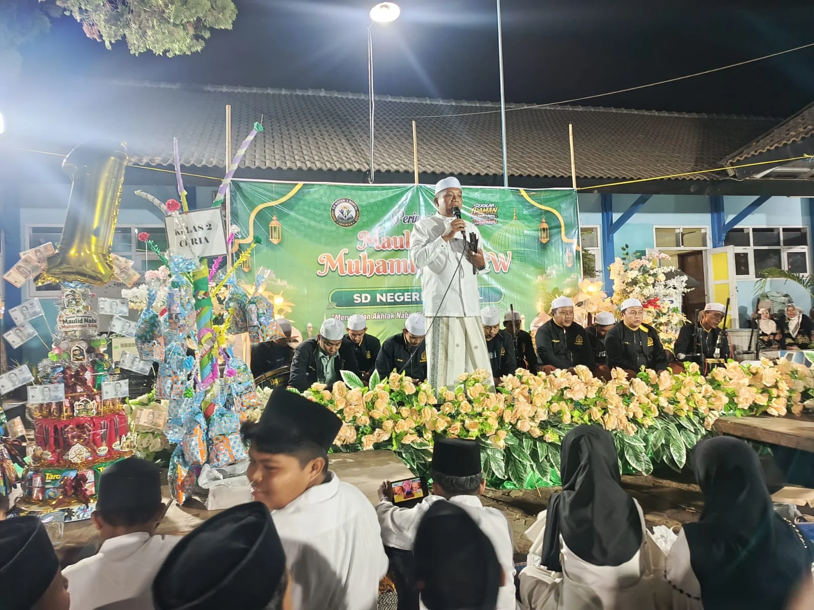 PERINGATAN MAULID NABI MUHAMMAD SAW