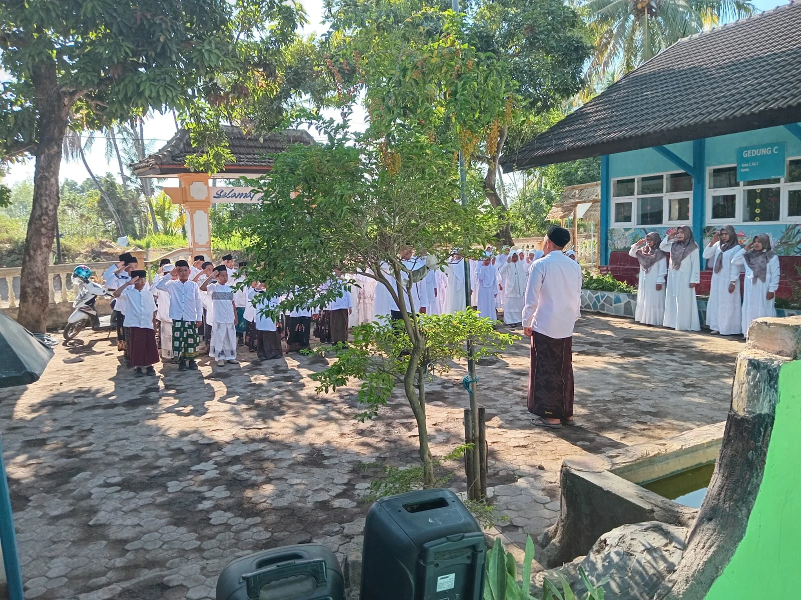 Meriah dan Khidmat, Sekolah Gelar Peringatan Hari Santri 22 Oktober 2026